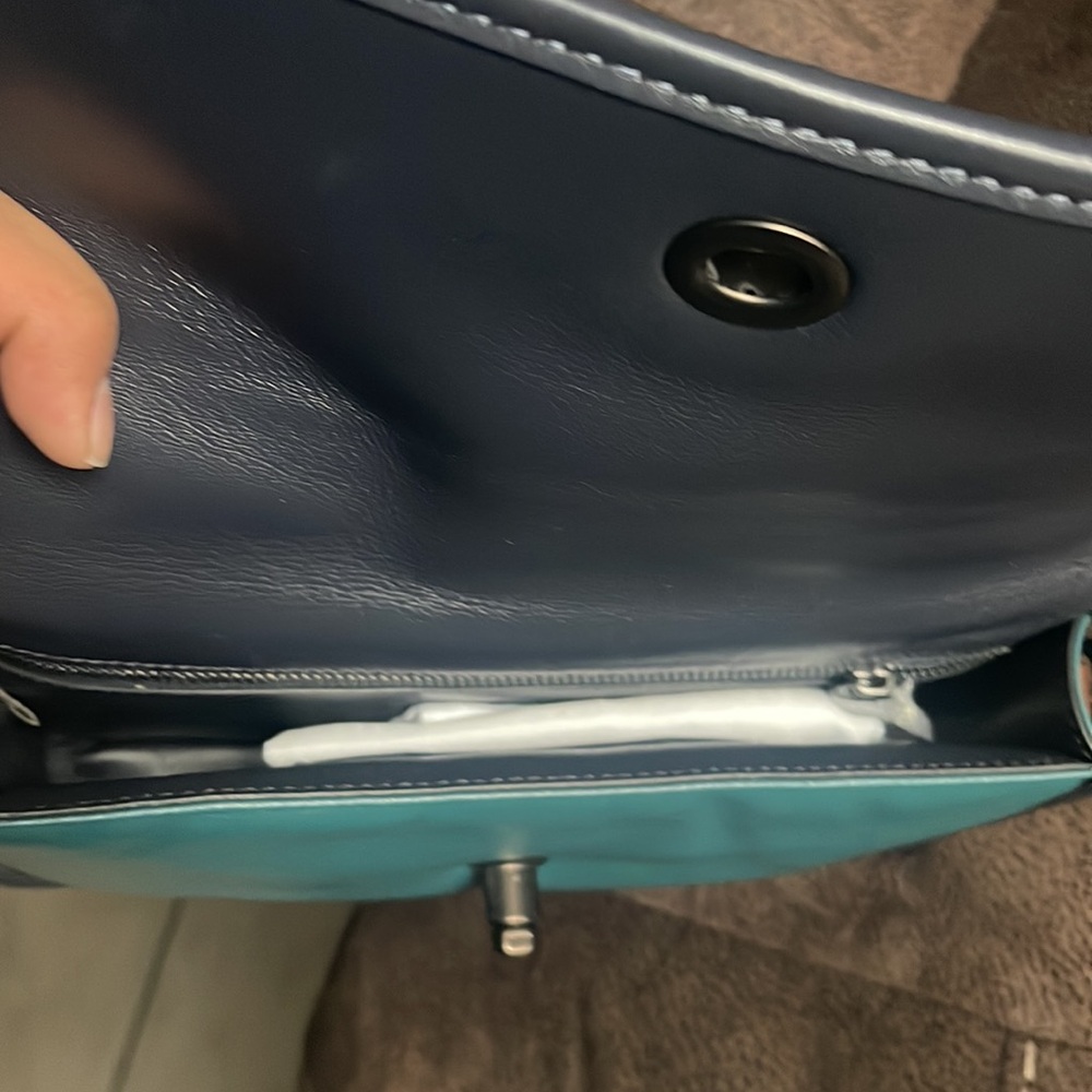 Coach Bag - Picture 4 of 4